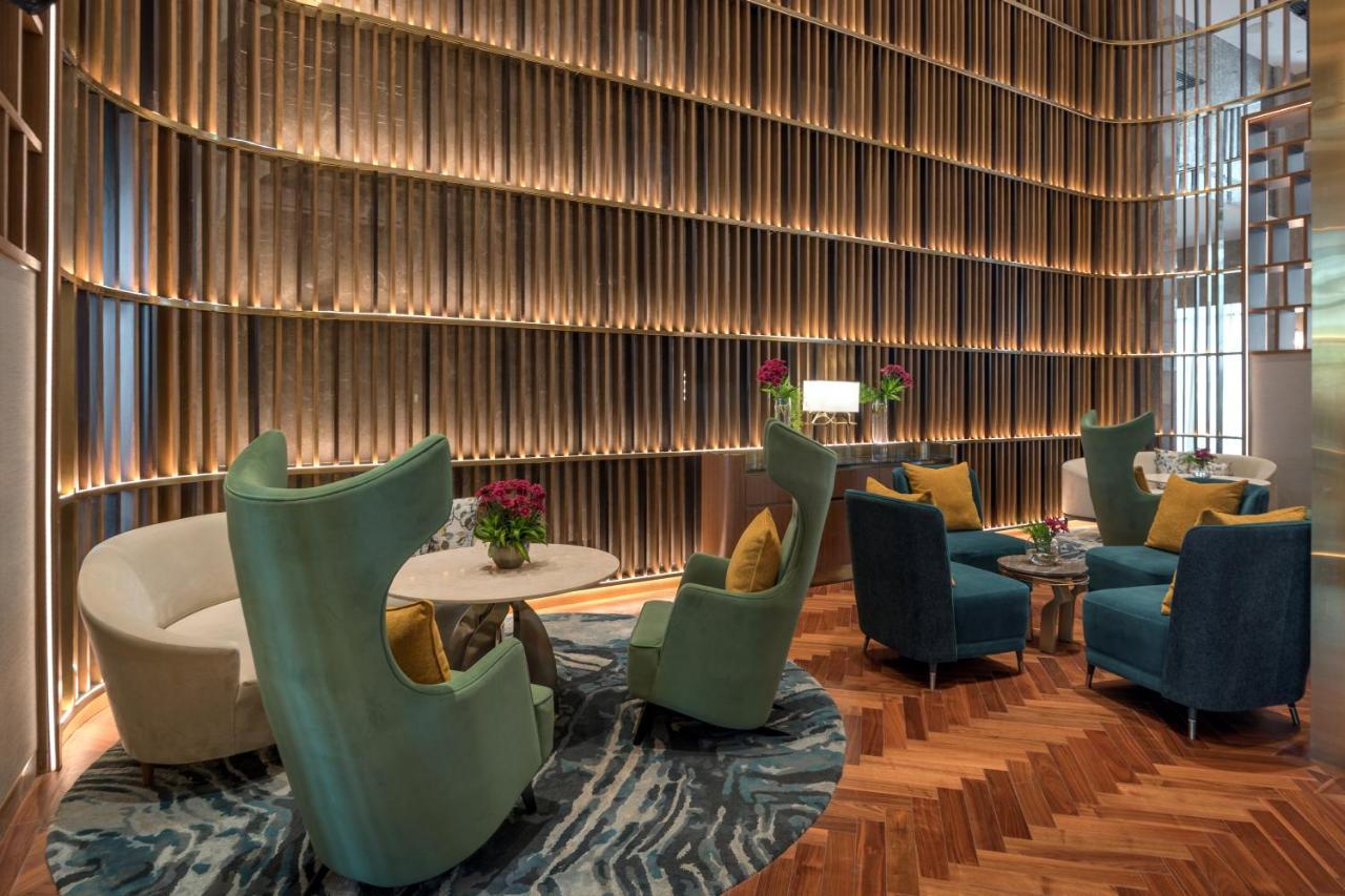 Radisson Blu Hotel & Spa, ナーシク エクステリア 写真