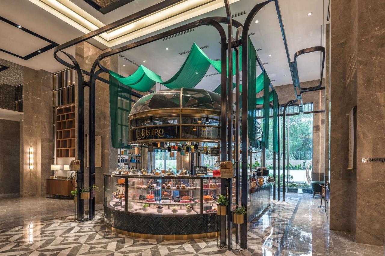 Radisson Blu Hotel & Spa, ナーシク エクステリア 写真