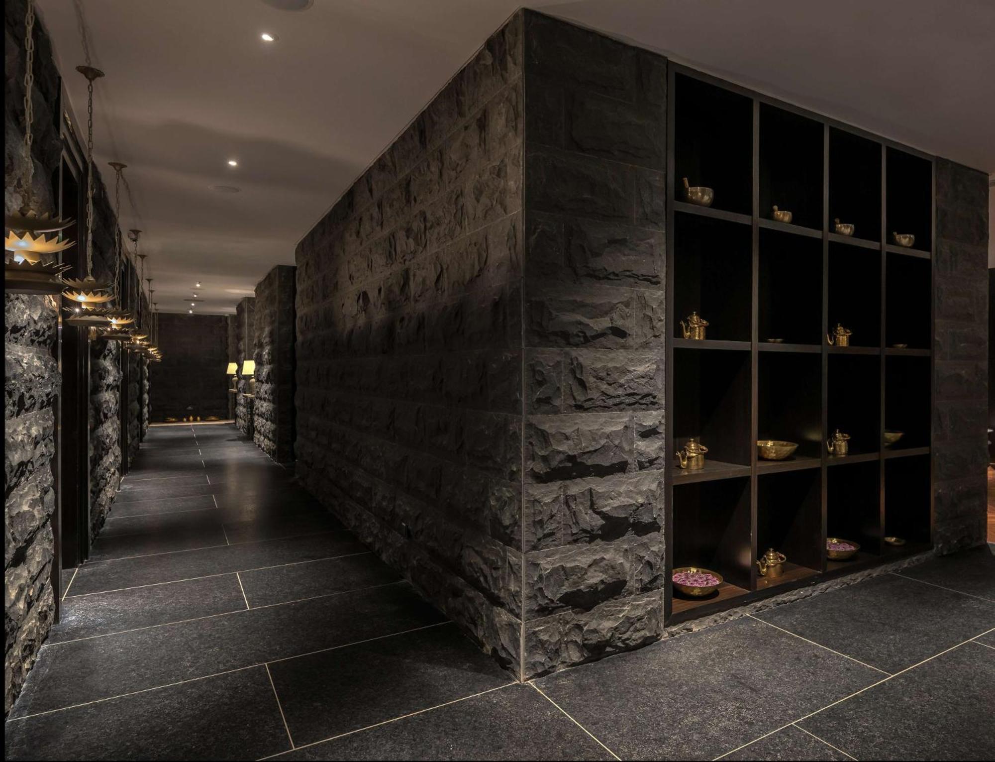 Radisson Blu Hotel & Spa, ナーシク エクステリア 写真